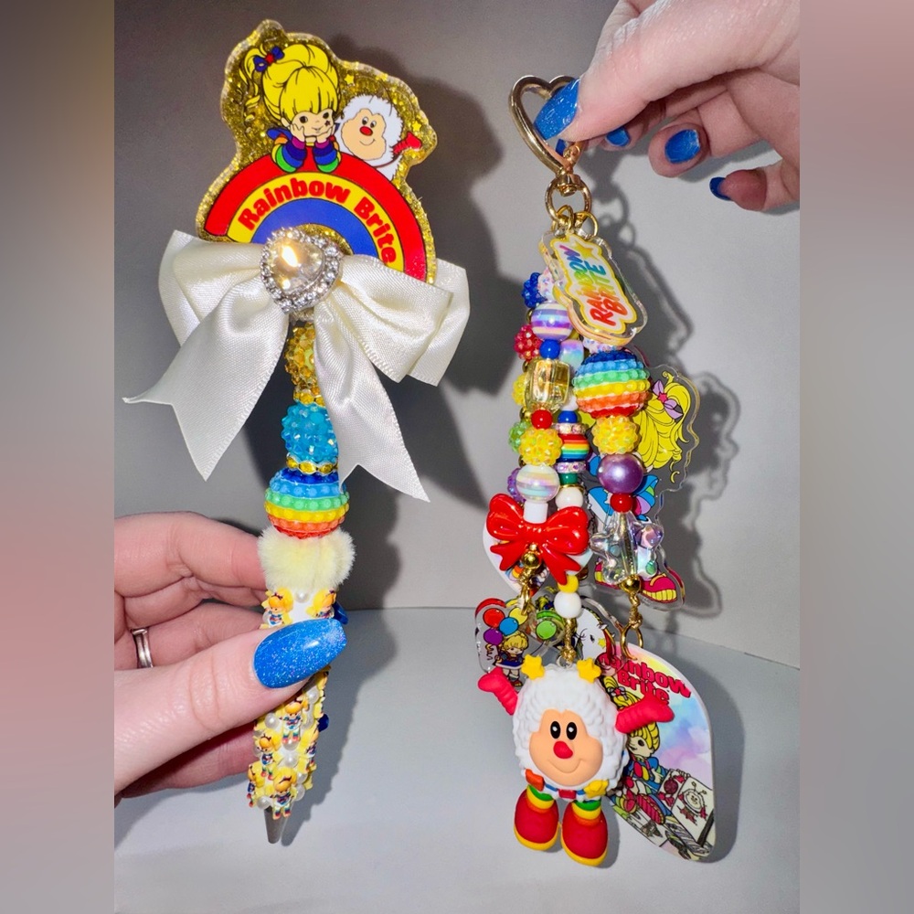 Rainbow Brite Pen & Charm Set
